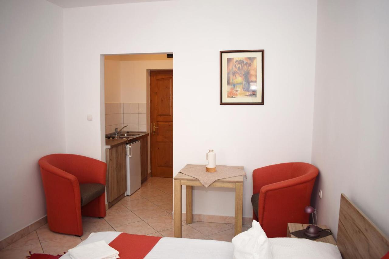 Varga Apartmanhaz زلاكاروس المظهر الخارجي الصورة